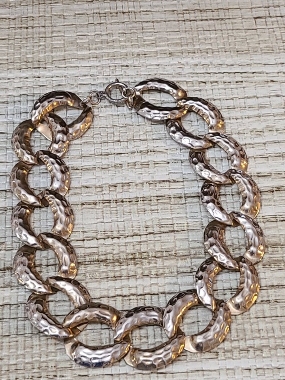 Hammered Chunky Link Choker Necklace 19”